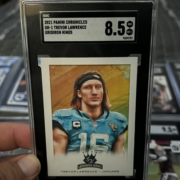 2021 Panini Chronicles GK-1 Trevor Lawrence Gridiron Kings Graded 8.5 SGC - Picture 3 of 4